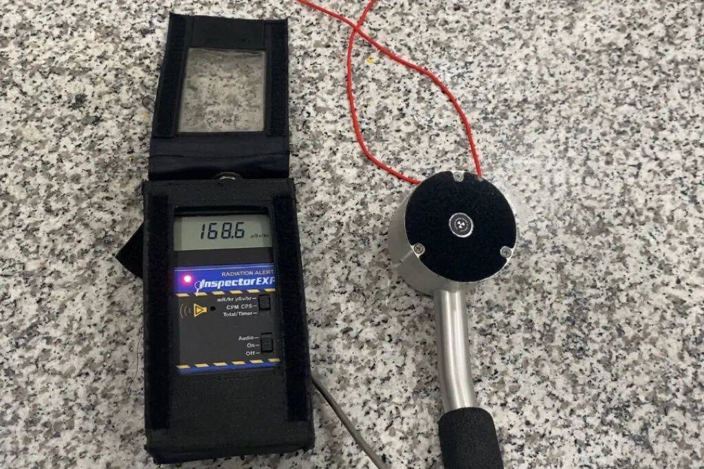 大连机场,一名旅客被查!超标1600余倍!海关提醒! 大连机场,一名旅客被查!超标1600余倍!海关提醒!