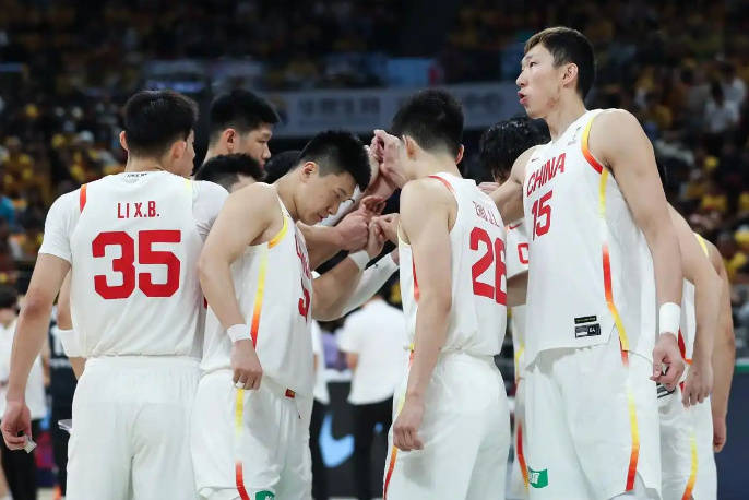 世预赛｜中国男篮排名下滑 急需关注东超联赛