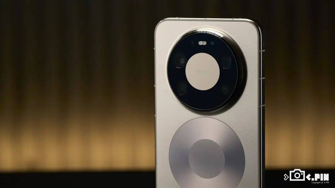 用了几天华为Mate80 Pro Max，我感觉它堆料有点过猛了。。。