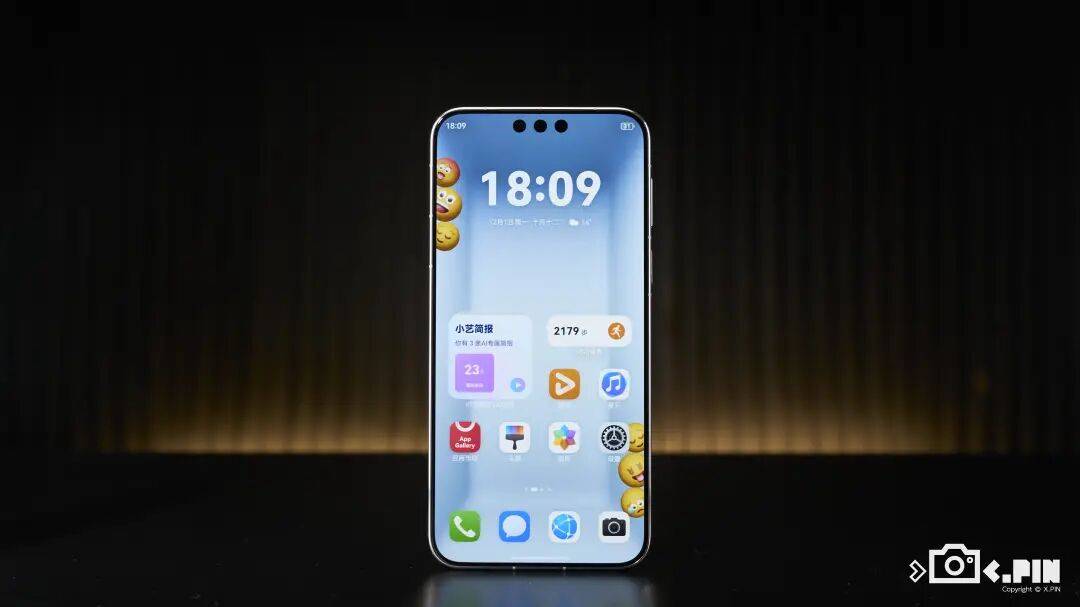 用了几天华为Mate80 Pro Max，我感觉它堆料有点过猛了。。。