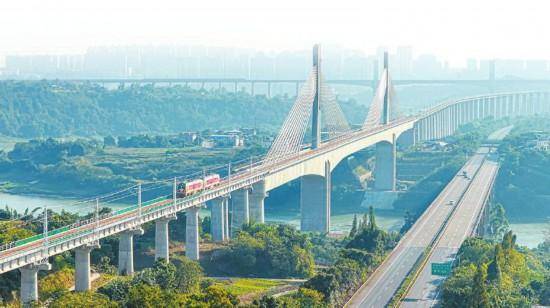 隆泸叙铁路通过初步验收 四川“最近出海通道”通车在即