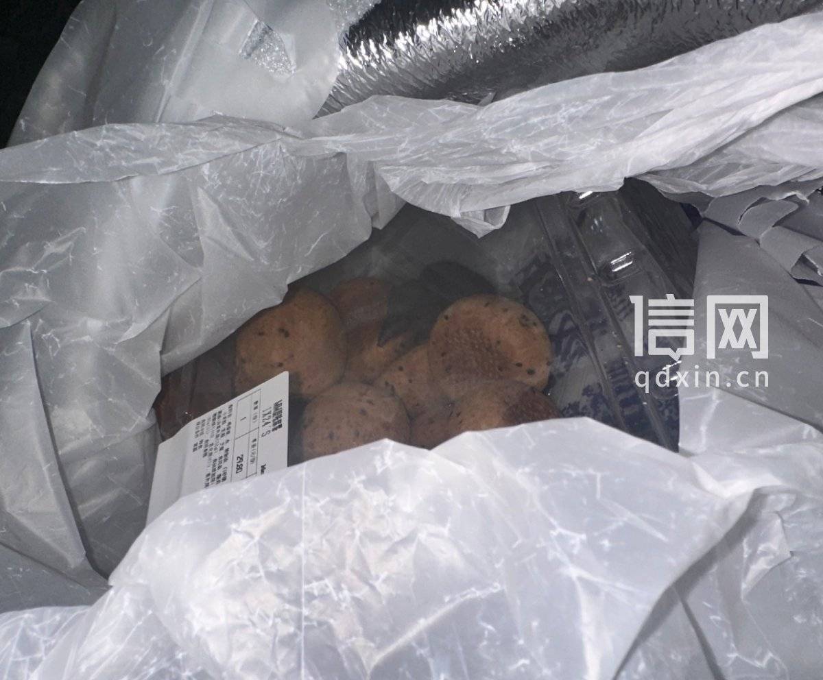 山姆"极速达"麻薯盒内现活老鼠:24只麻薯已被老鼠先吃了俩(图2)