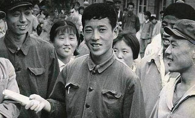 52年前,那个轰动一时的“白卷英雄”张铁生,如今过得怎样了?_董礼平_不知道_试卷