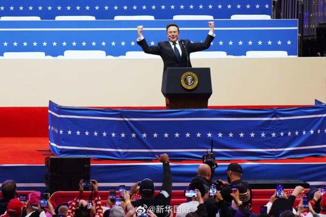 马斯克后悔领导“政府效率部”：这样反对者们就不会烧特斯拉了