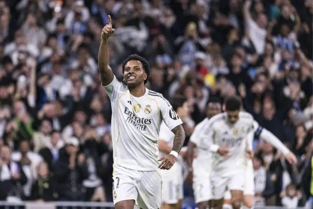 瓜迪奥拉硬刚皇马!曼城豪砸1亿强挖帝星,这回真要撕破脸?