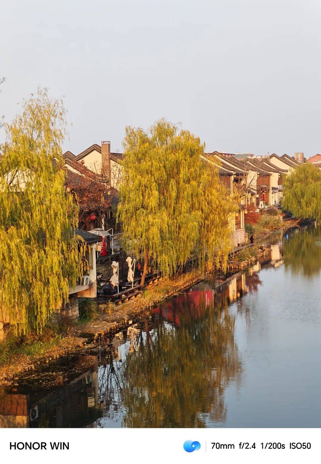 10000mAh电池的手机，被荣耀给做出来了。。。