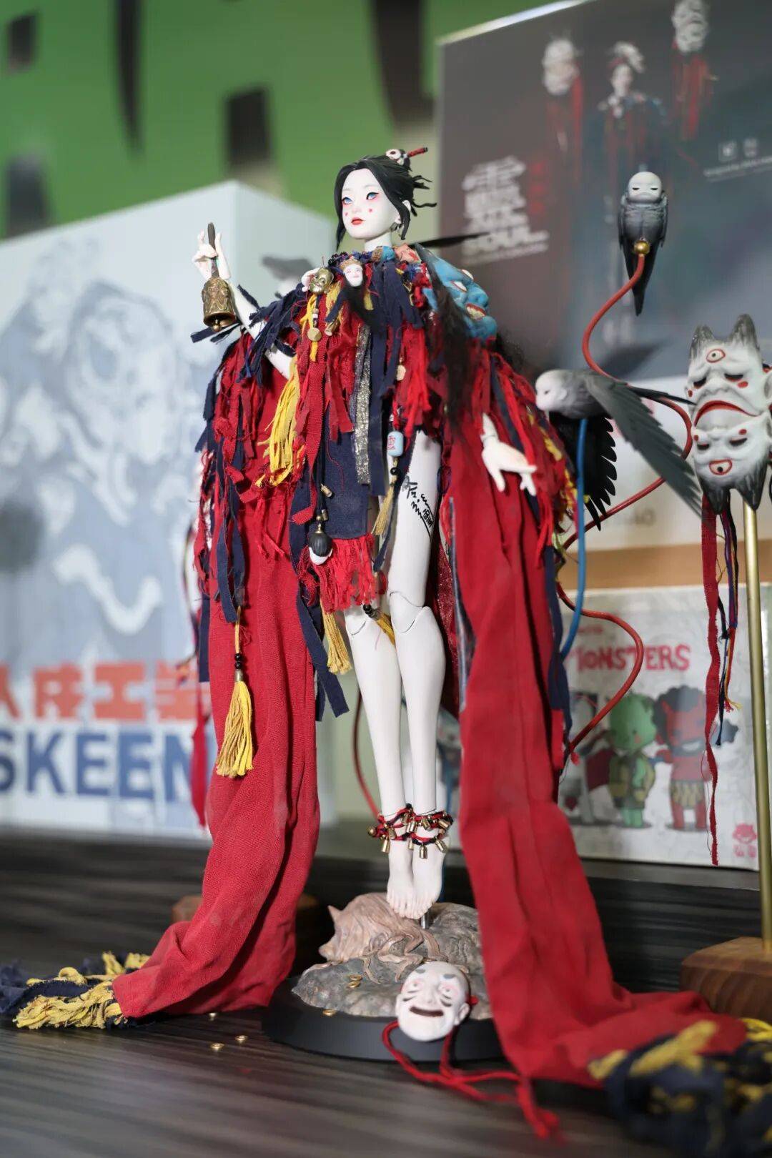 在「skeen鬼神朋克」中撞见色彩与童心
