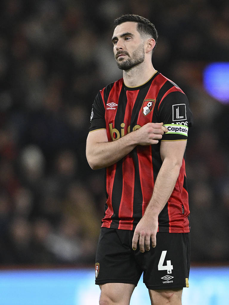 竞彩湃｜弗赖堡主场力拼汉堡，纽卡斯尔冲击四连胜