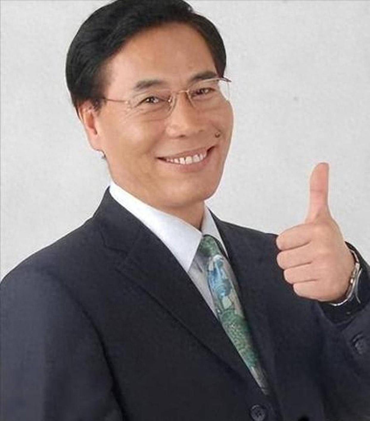 笑林每日百个俯卧撑几十年确诊白血病仅 1 月离世自律竟成催命符