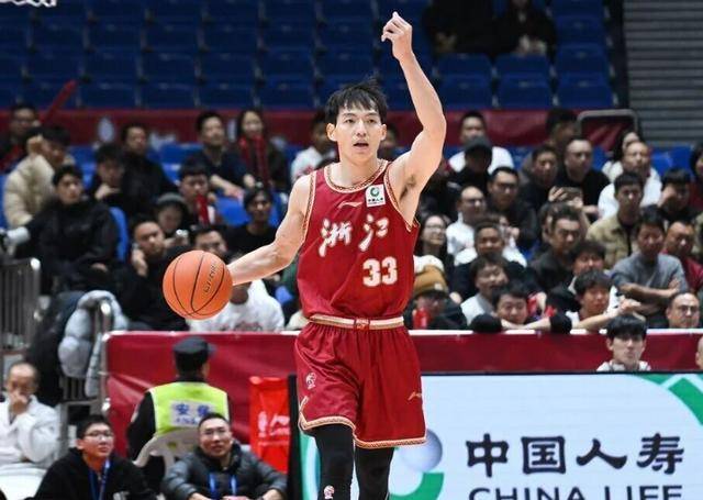 郭艾伦伤停12场！浙江双杀广州换帅后10战8胜 徐昕13+6帽