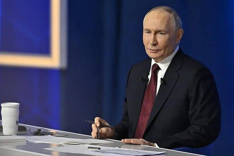 普京被邀请加入特朗普“和平委员会”，克宫正在审议该邀请；此前特朗普已邀约60国加入-华闻时空