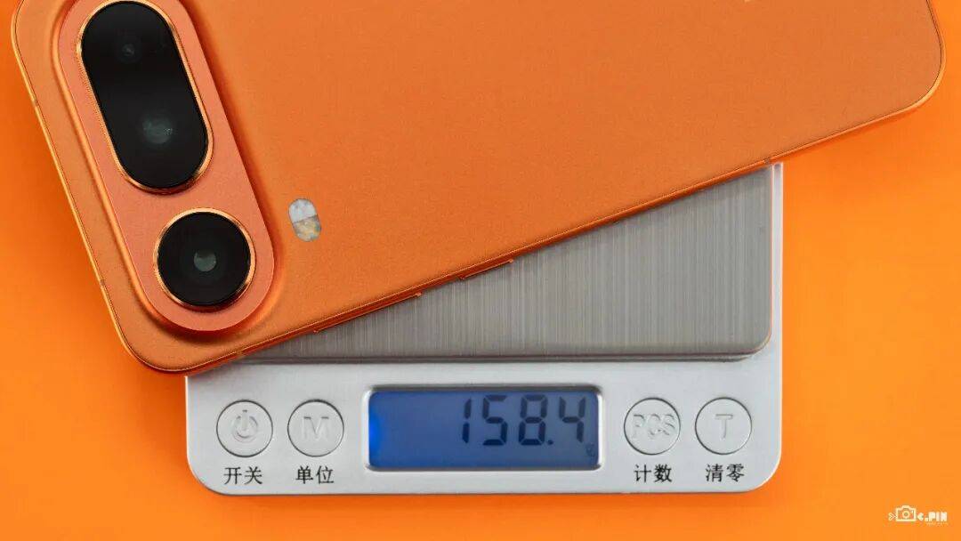 代表安卓出战？荣耀能抢到 iPhone Air 的风头吗？