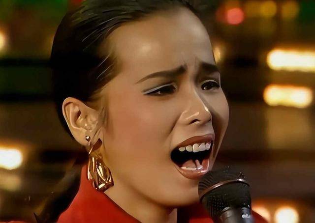 脊柱断裂、前夫已死，63岁韦唯近况曝光，早已走上一条上坡路