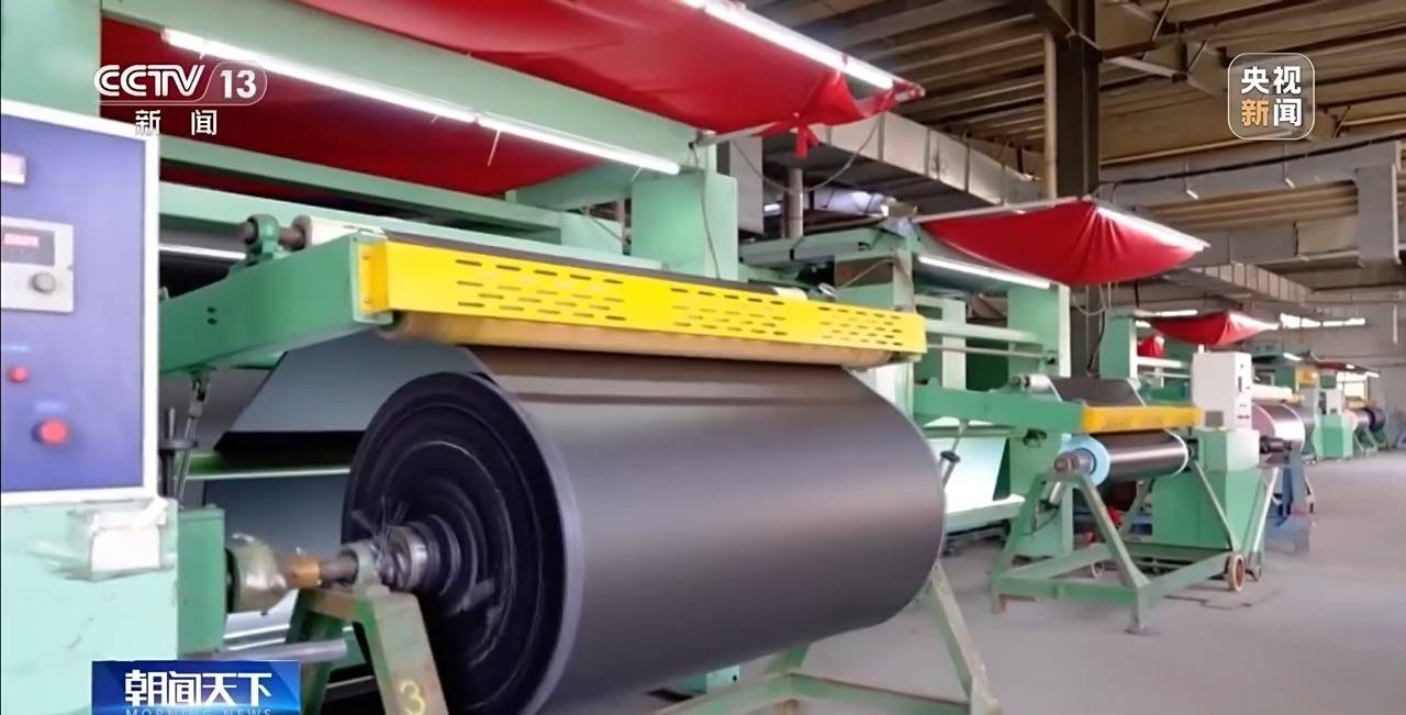 视频丨无水印染、数智化改造 传统纺织企业焕发产业新活力