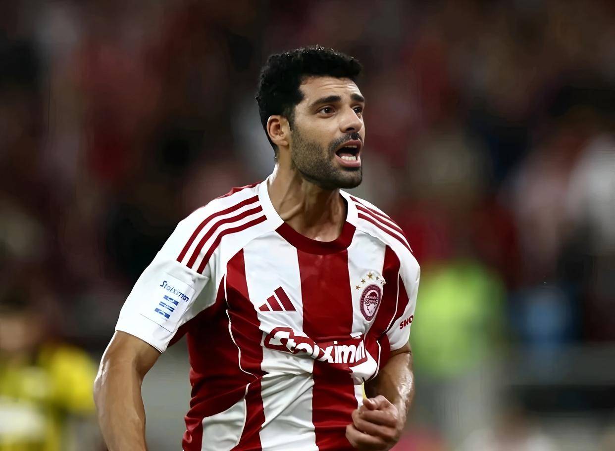 欧冠积分榜出炉，豪门逆袭夜，曼城阿森纳皇马连创佳绩