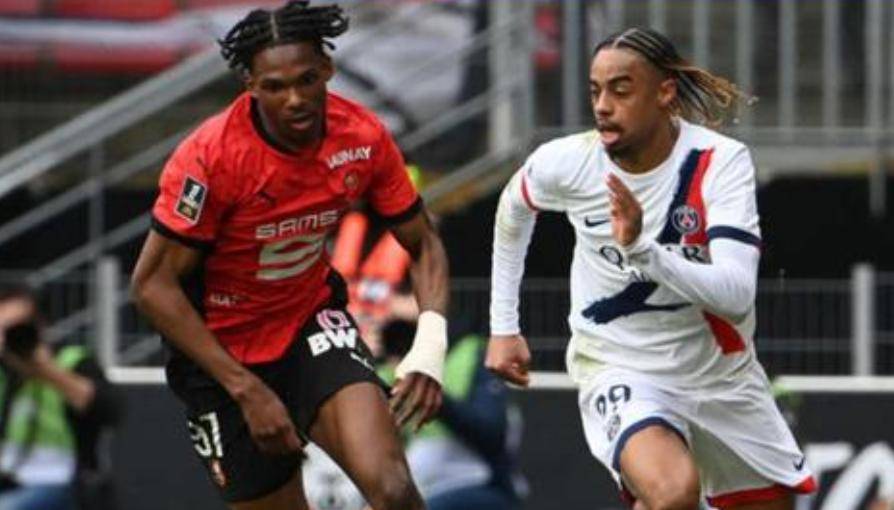 6500万疯抢！20岁天才中卫引爆切尔西、利物浦3豪门，谁能锁定胜局