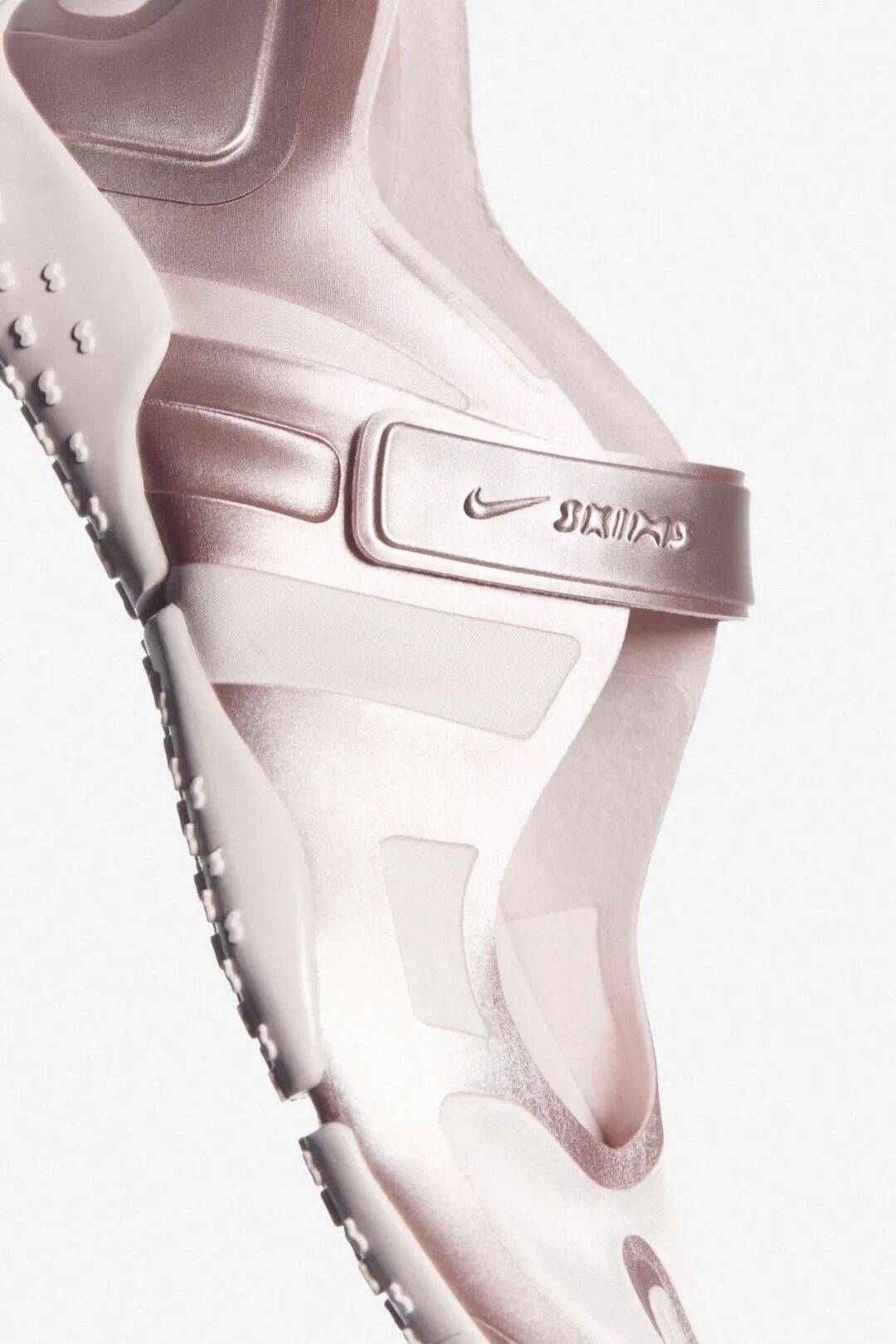 lisa带货卡戴珊nikeskims系列这次真要卖爆了