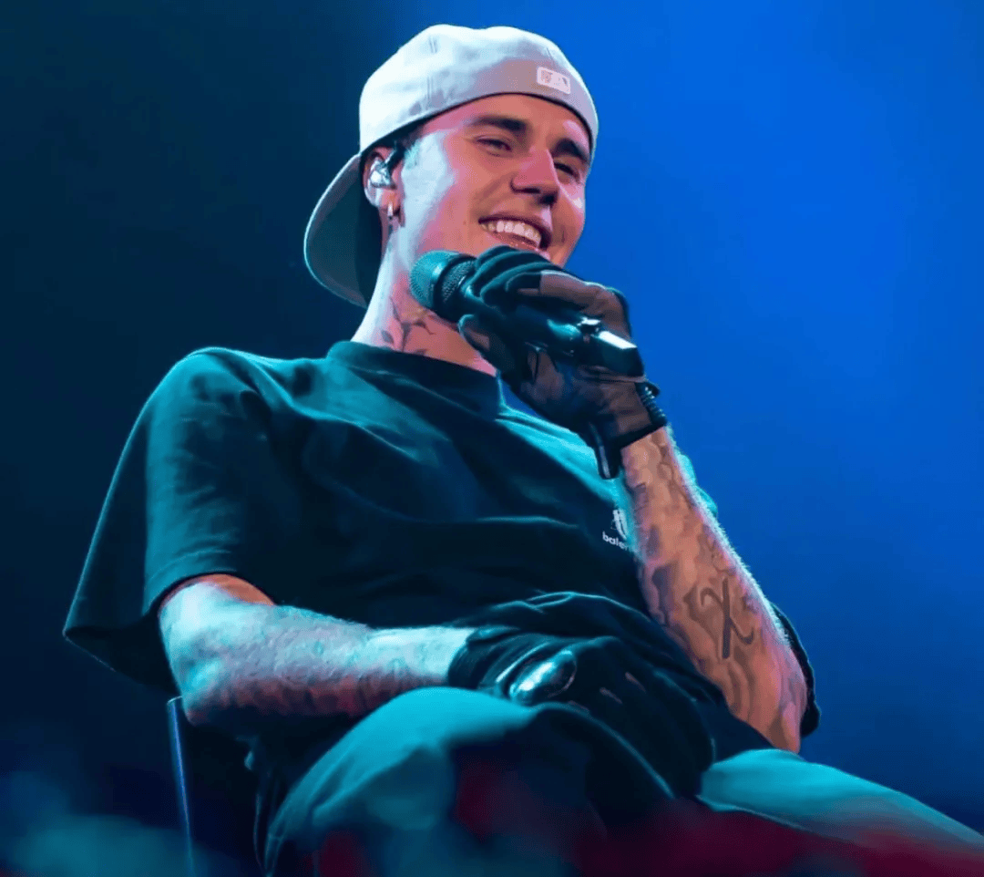 时隔4年，贾斯汀·比伯重回舞台