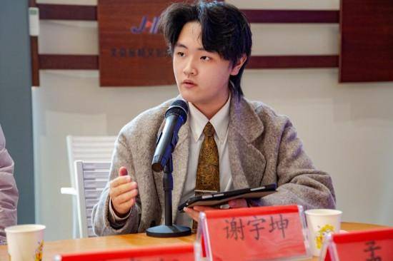 青年艺术家谢宇坤，以影像与文字织就临沂的当代表达