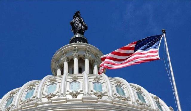 凌晨时分美资金耗尽了中国巨幅清除美债特朗普通告全国4字