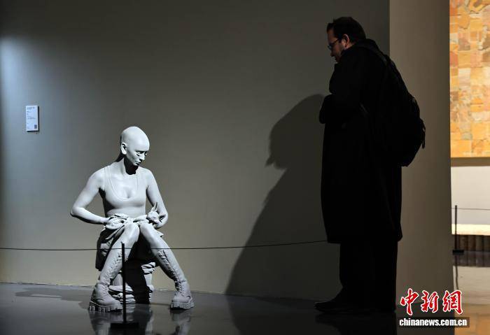 “烟火指数”照见艺术万象：成都双年展勾勒城市文化新高度