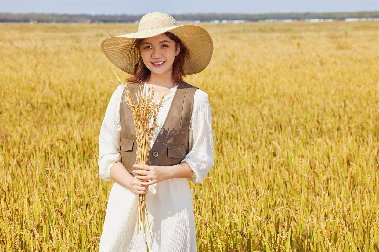 记者揭露"50天赚10万买奔驰&q