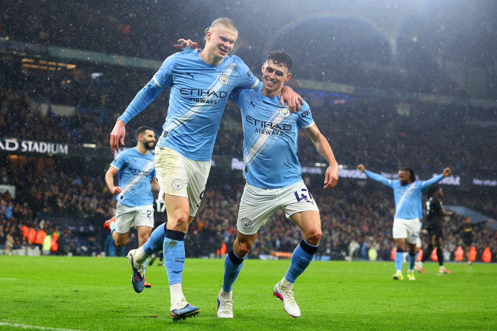 体坛联播｜刘佳宇确诊脊椎无异常拜仁6年后再进德国杯四强欧洲篮