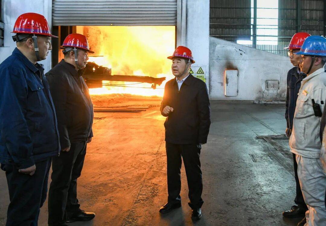 赵福堂到陕钢集团龙钢公司和韩城矿业检查安全生产并慰问在岗干部职工_应急_值班_风险