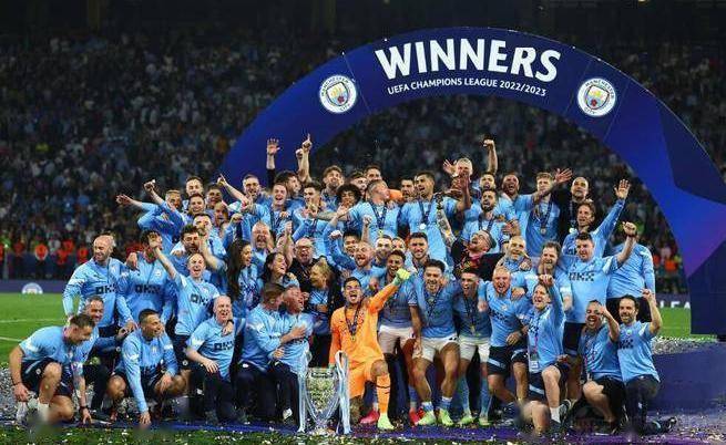 轮休全是借口！哈兰德沦为棋子，曼城为欧冠直接弃卒保车！