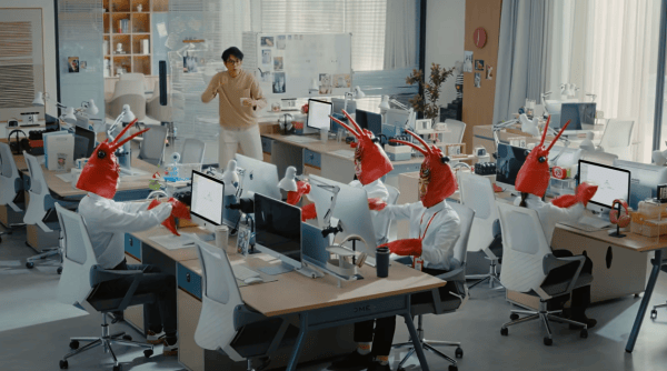 腾讯道歉、智谱入局，龙虾们正在钳开一个巨大的算力裂隙