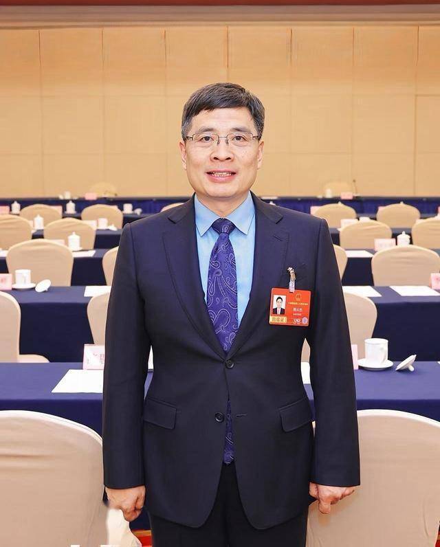 周云杰谈雷军邀请去小米参观