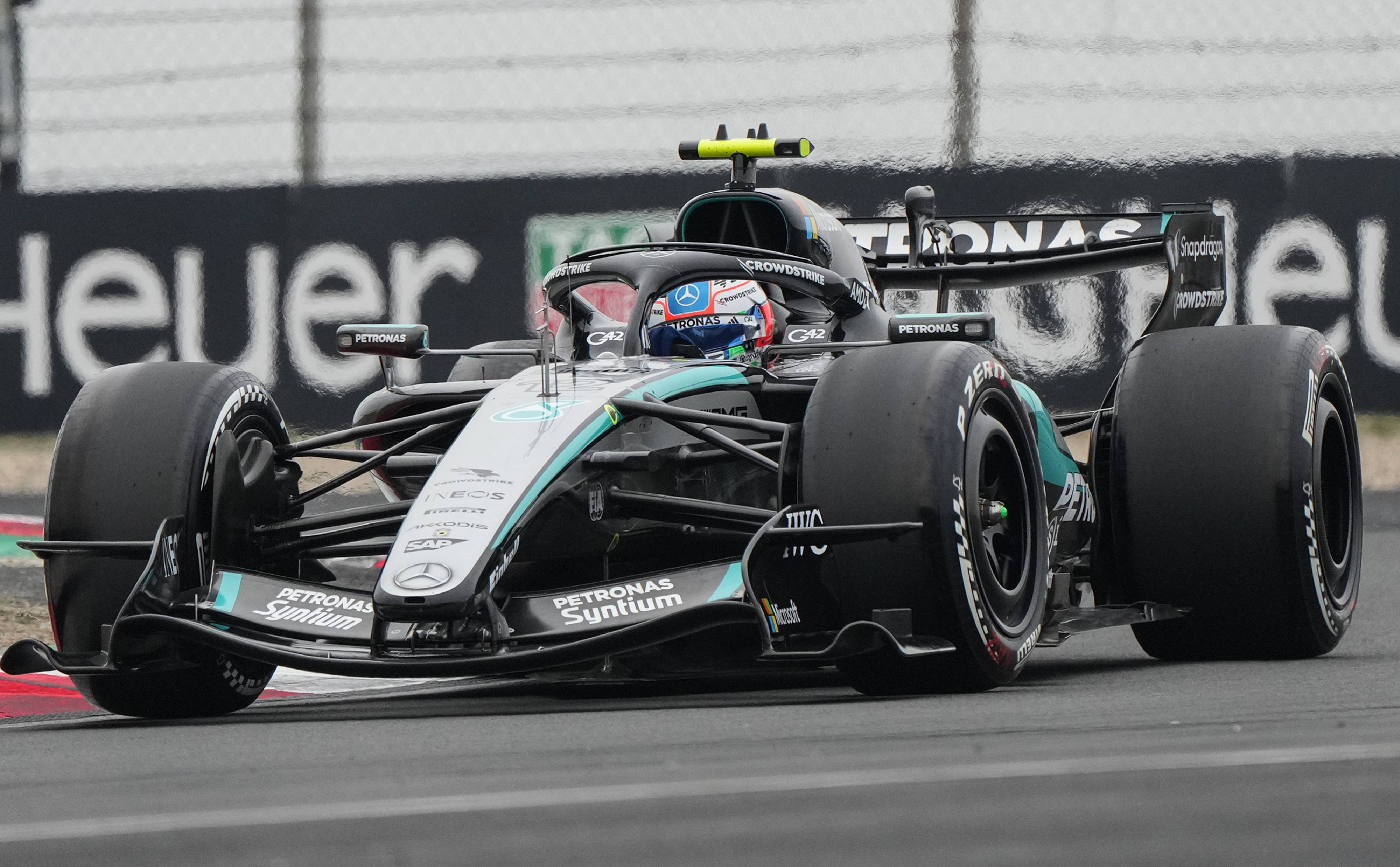 —f1中国大奖赛:安东内利夺冠