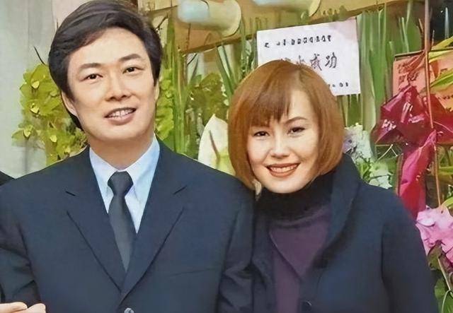 拒改国籍的5位艺人：宁缴千万巨款、一生不婚不娶，也要当中国人_身份_费玉清_文化
