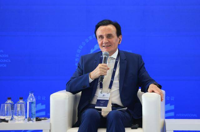 阿斯利康全球CEO建言北京：全面拥抱医疗领域人工智能革命