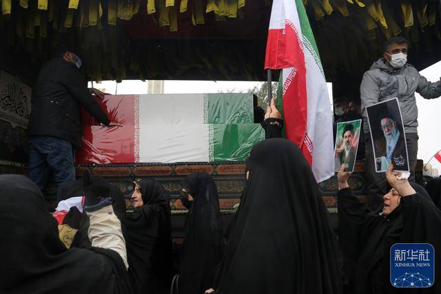 图片[3]-伊朗情报部长伊斯梅尔·哈提卜及其家人的遗体告别仪式在德黑兰举行 -华闻时空