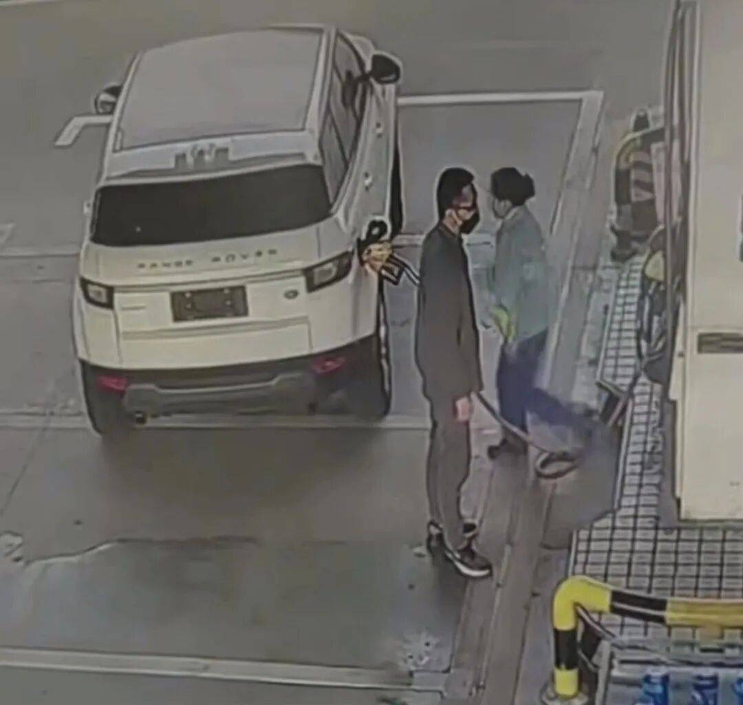 男子开路虎加油500元后逃单，江西警方通报：驾驶员马某系二手车公司雇请的送车代驾，其为减少送车成本逃单，已到公安机关接受调查处理