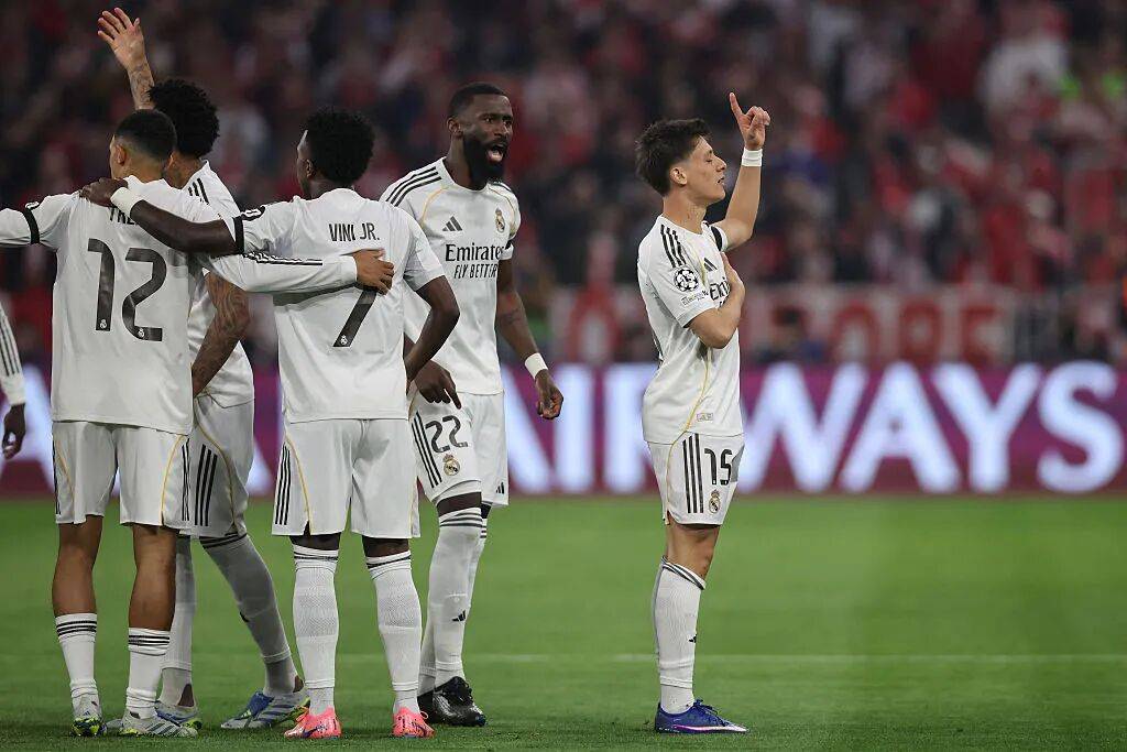 欧冠赛场居莱尔双响，姆巴佩建功，皇马3-4拜仁，总比分4-6无缘欧冠四强