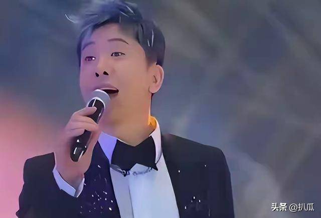 他8次上春晚，作死被捕入狱，如今56岁无人问津，沦落到四处走穴