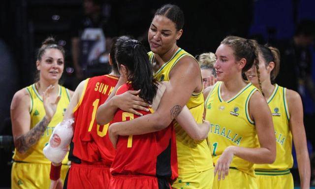 中国女篮世界杯晋级难度超高，面对意大利和捷克能否逆袭？