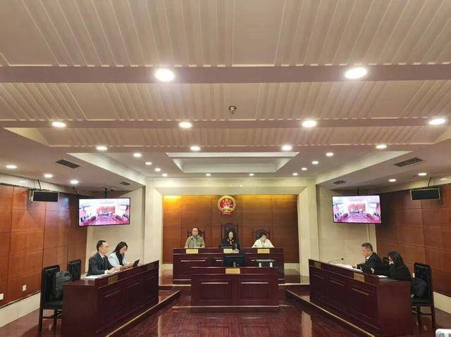 哺乳期员工遭公司针孔摄像头偷拍