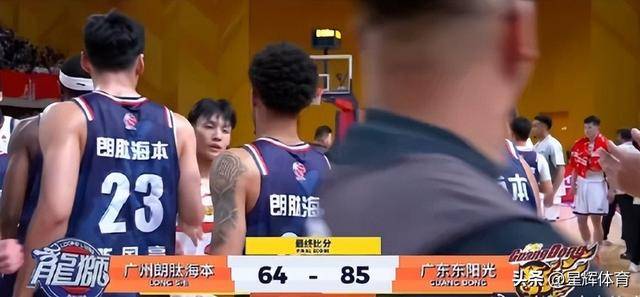 绝对劳模！徐杰血拼40分钟 虽得3分 正负值+24全队最高 杜锋离不开他