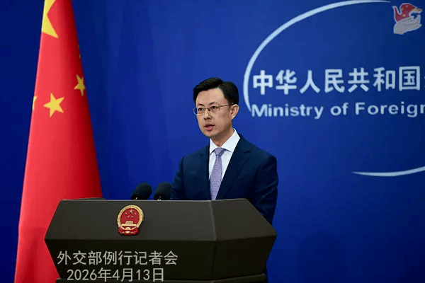 特朗普：美国已经卖了1亿桶委内瑞拉石油，未来一个月还有1亿桶，已赚回出兵成本的37倍！他此前呼吁中国购买委石油，中方回应……