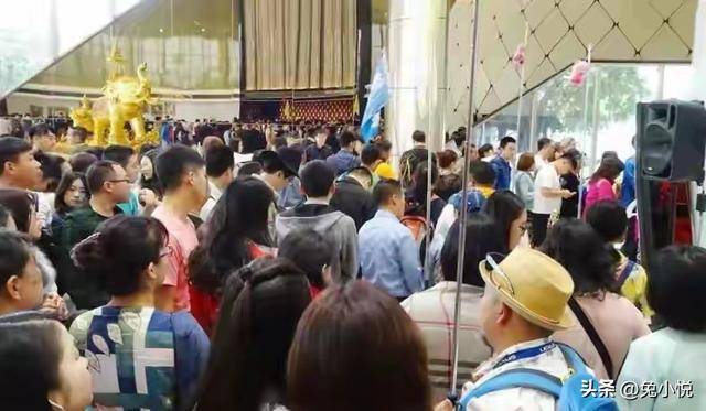 图片[3]-外媒破防了？中国长假不再“爆买”全球，钱都花在了国内景区！-华闻时空