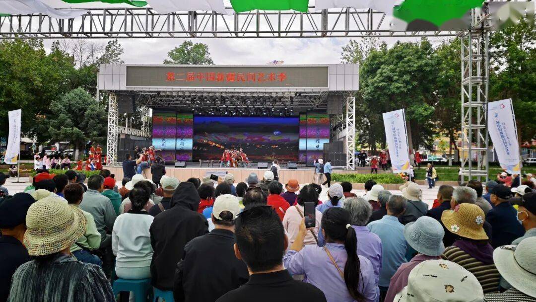 湖南精品民俗舞蹈亮相第二届中国新疆民间艺术季