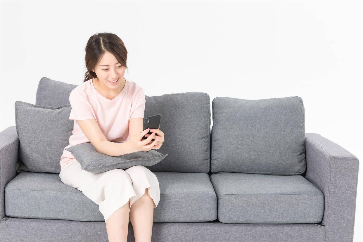 陕西旬阳市智能科创产业园大面积撂荒：疑似批而