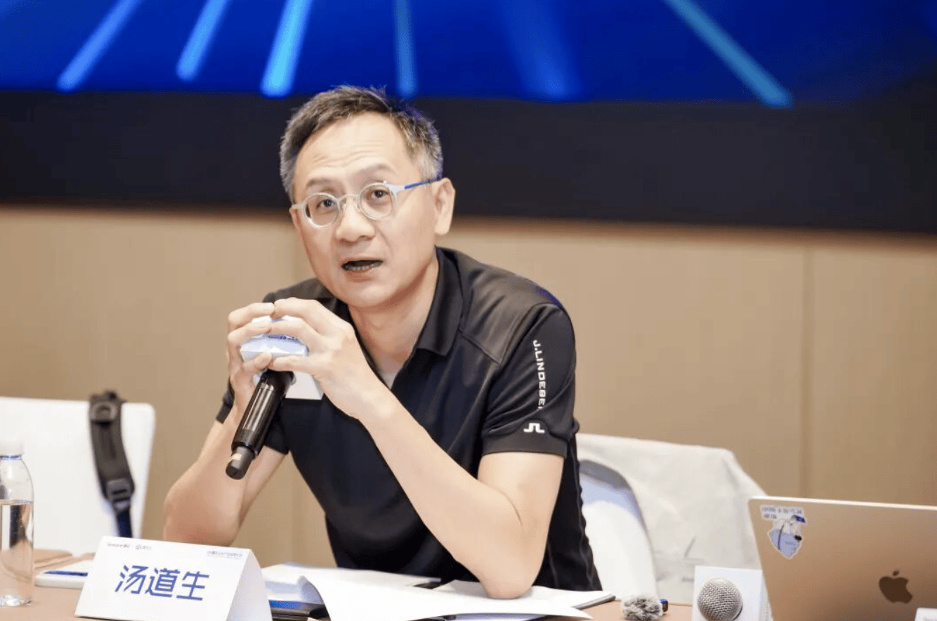 对话腾讯汤道生：AI业务还处于战略投入期，业务阶段性快慢很正常