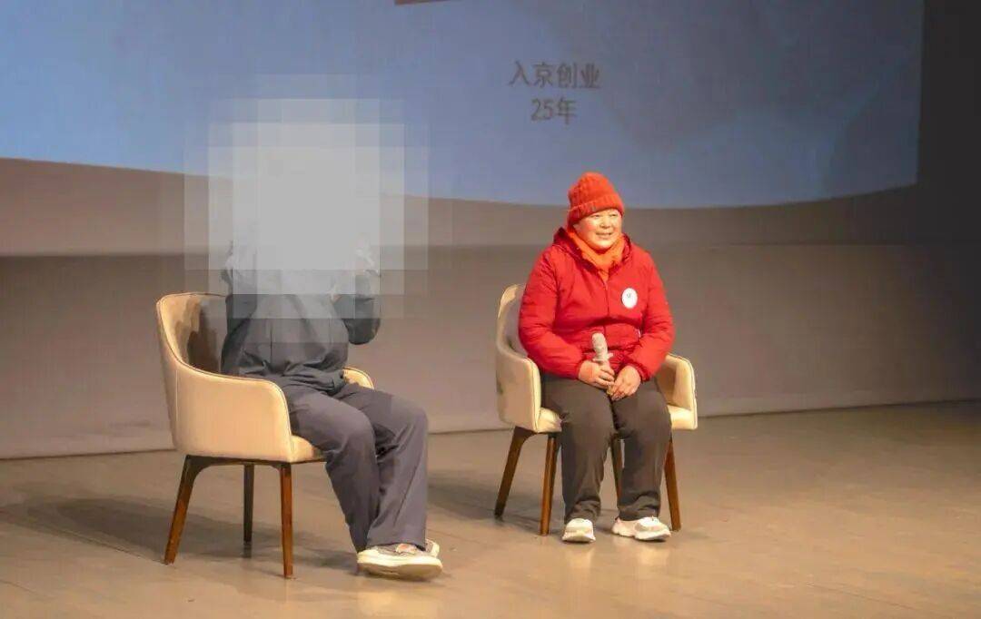 北大已删除“鹅腿阿姨”推文！多人称买到“发绿腿”，其丈夫回应：是独家秘方；相关部门已抵达后厨