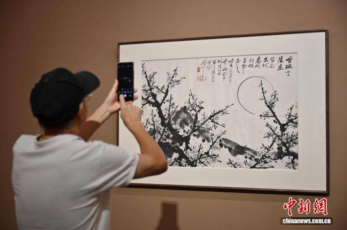 广州：“长风万里——关山月艺术大展”开幕式举行