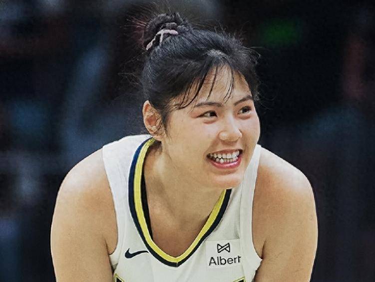 WNBA：女版杨瀚森！李月汝新季第5场被弃用 飞翼遭罚球准绝杀