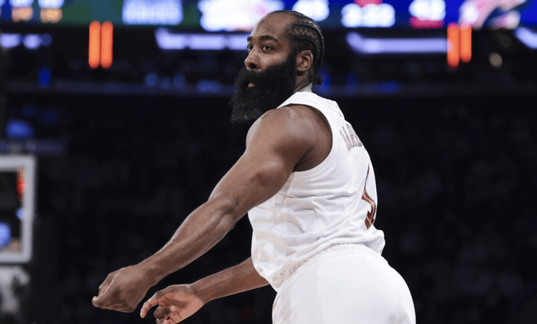 NBA球星哈登被捕-华闻时空